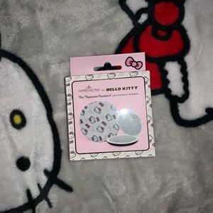 sanrio hello kitty 2023 hand held led mirror